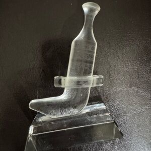 Etched Glass Decorative Knife

Crystal Dagger | Crystal Omani Khanjar